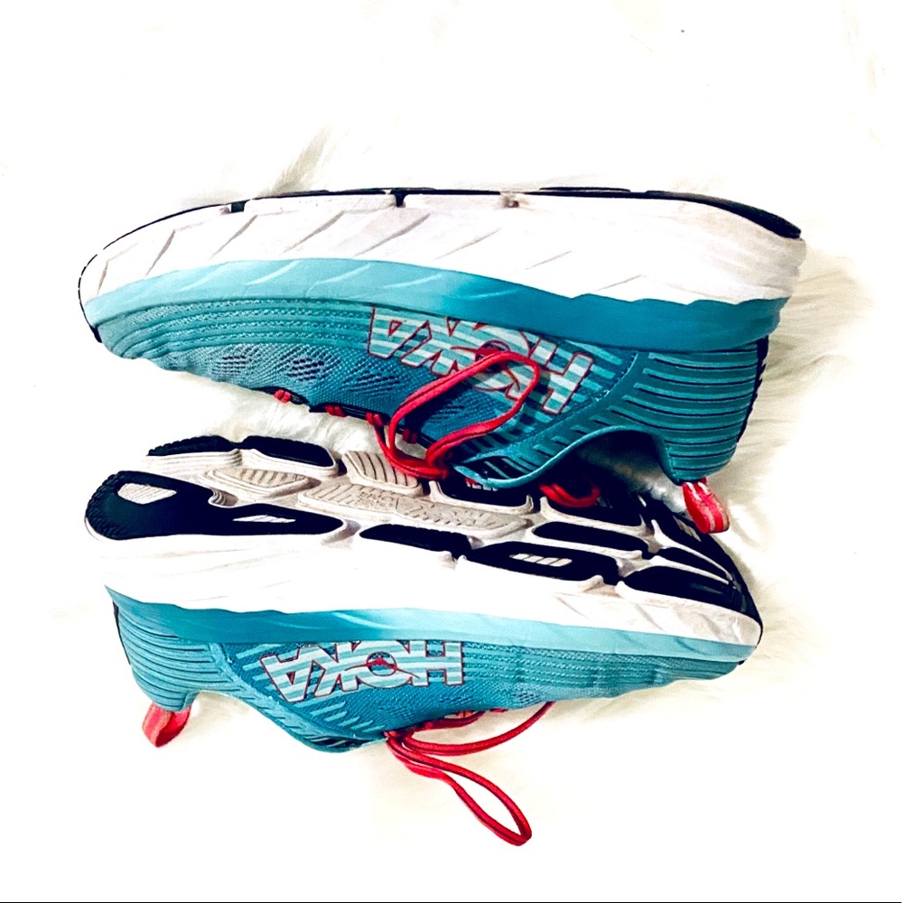 EUC💗HOKA ONE ONE BONDI 6 Running Shoes